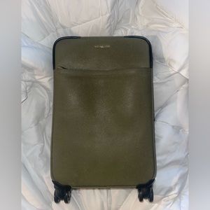 Micheal khors carry on luggage